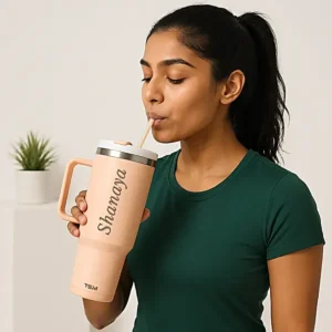 Personalised tumbler with straw